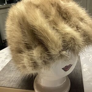 Excellent Mink Fur Hat by  VINTAGE LINED BEAUTIFUL STYLE